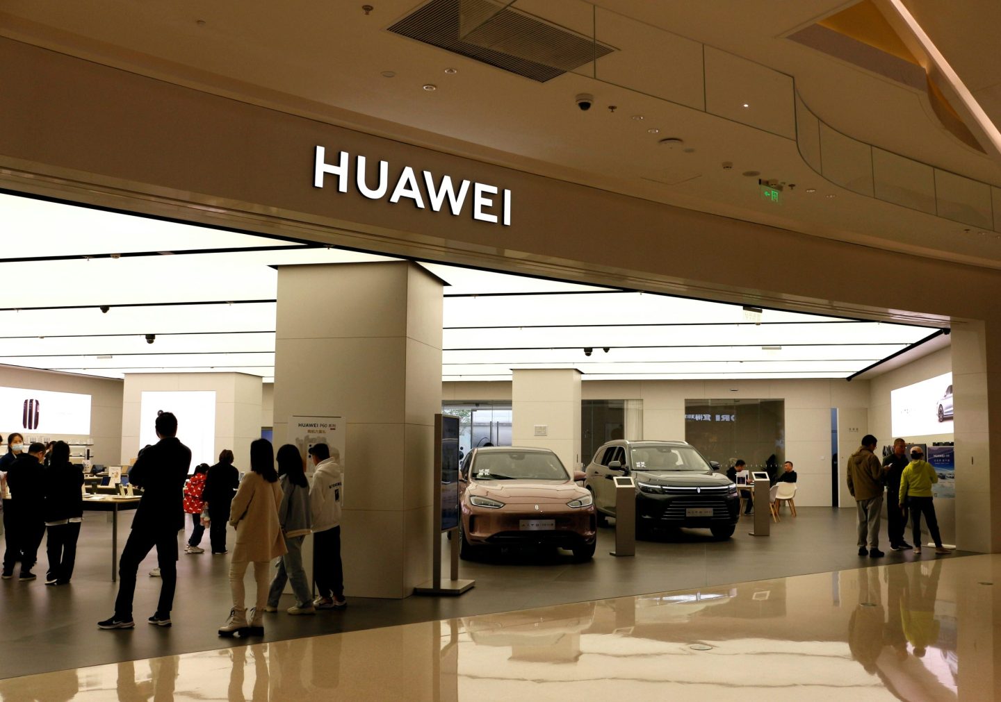 Huawei to begin mass shipments of Ascend 910C amid US curbs
